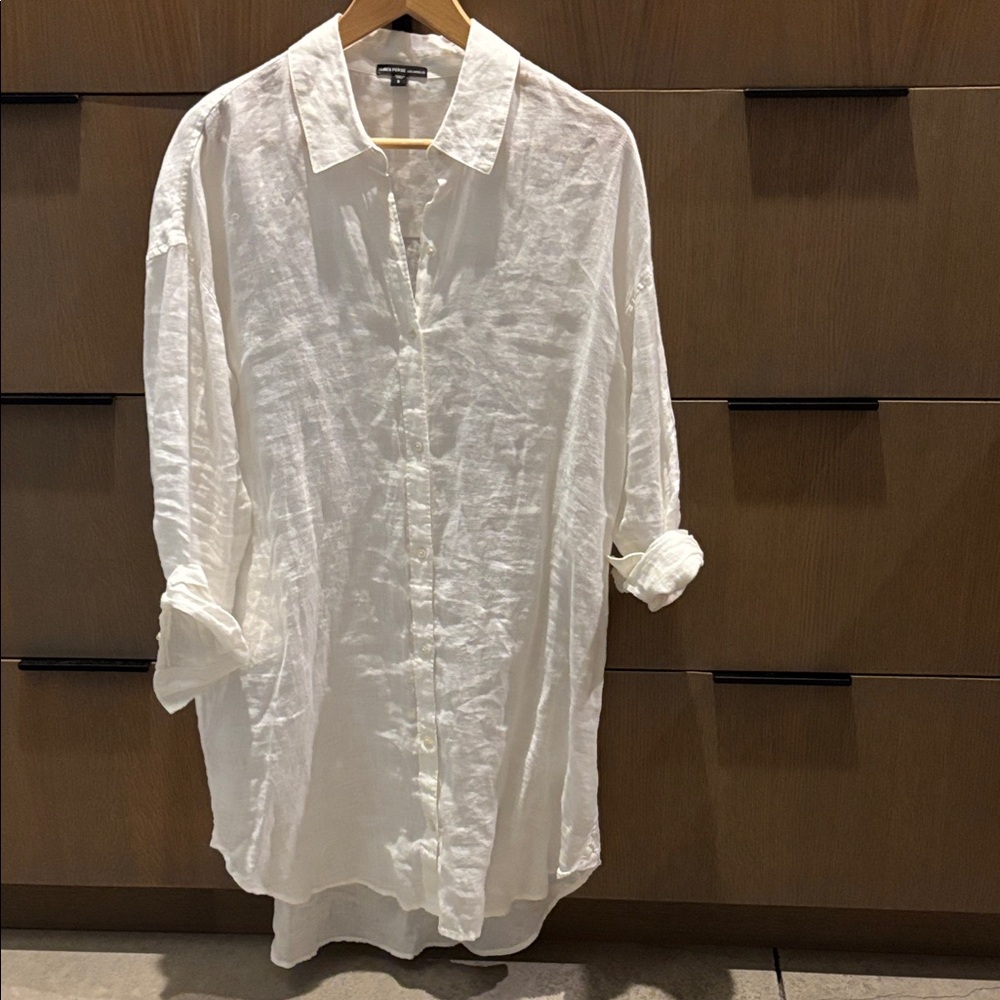 LAST CHANCE! 
White Linen James Perse Dress size 2/Med